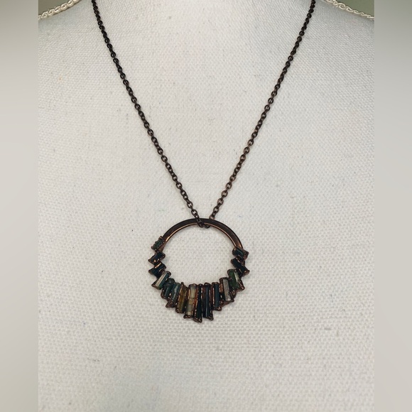 Green Tourmaline Necklace - Picture 2 of 4